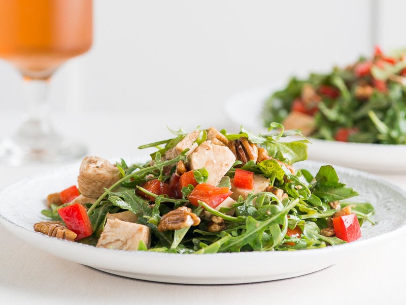 Healthy-chicken-and-arugula-salad