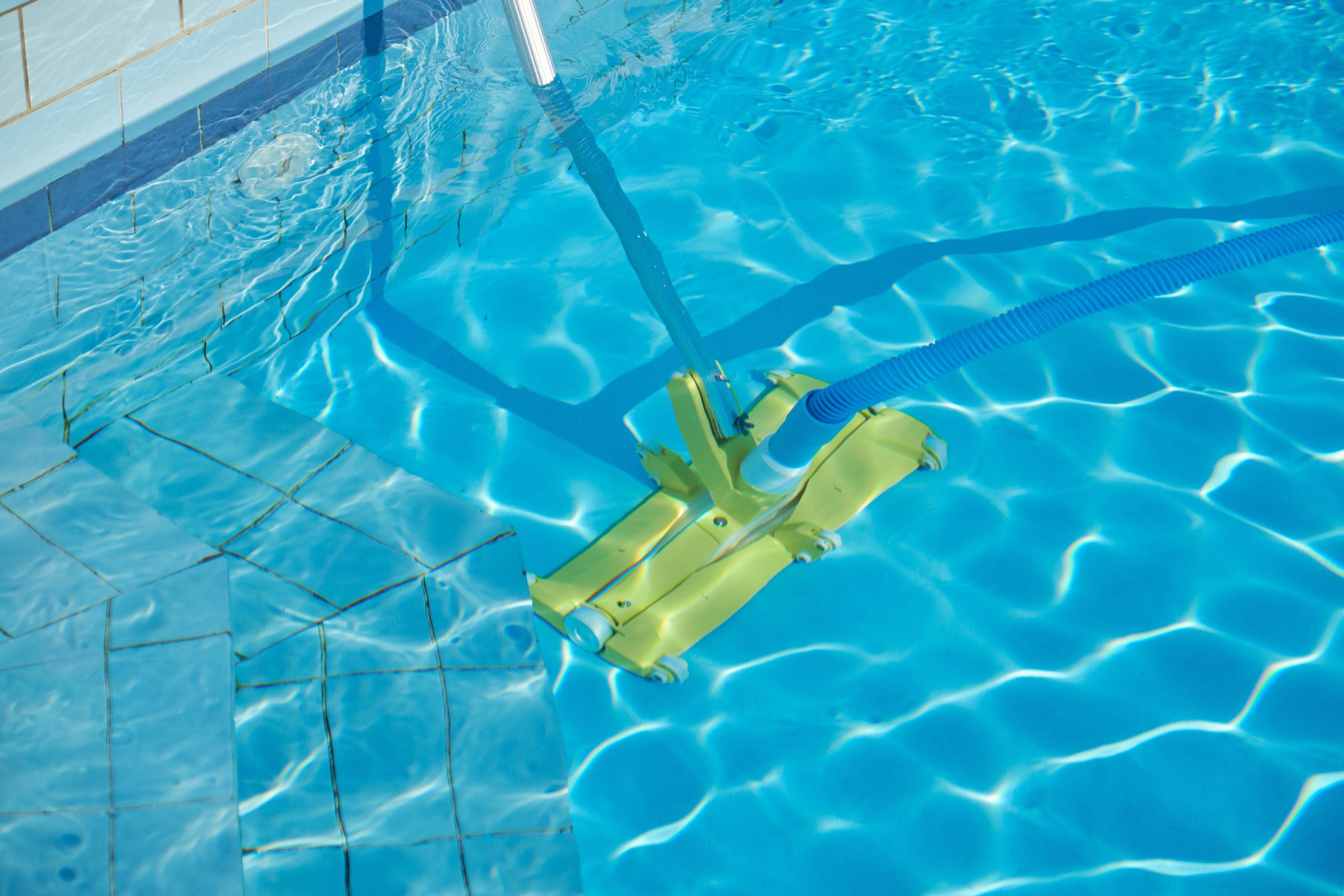 close-up-of-outdoor-swimming-pool-underwater-clea-2022-03-16-22-17-02-utc-3