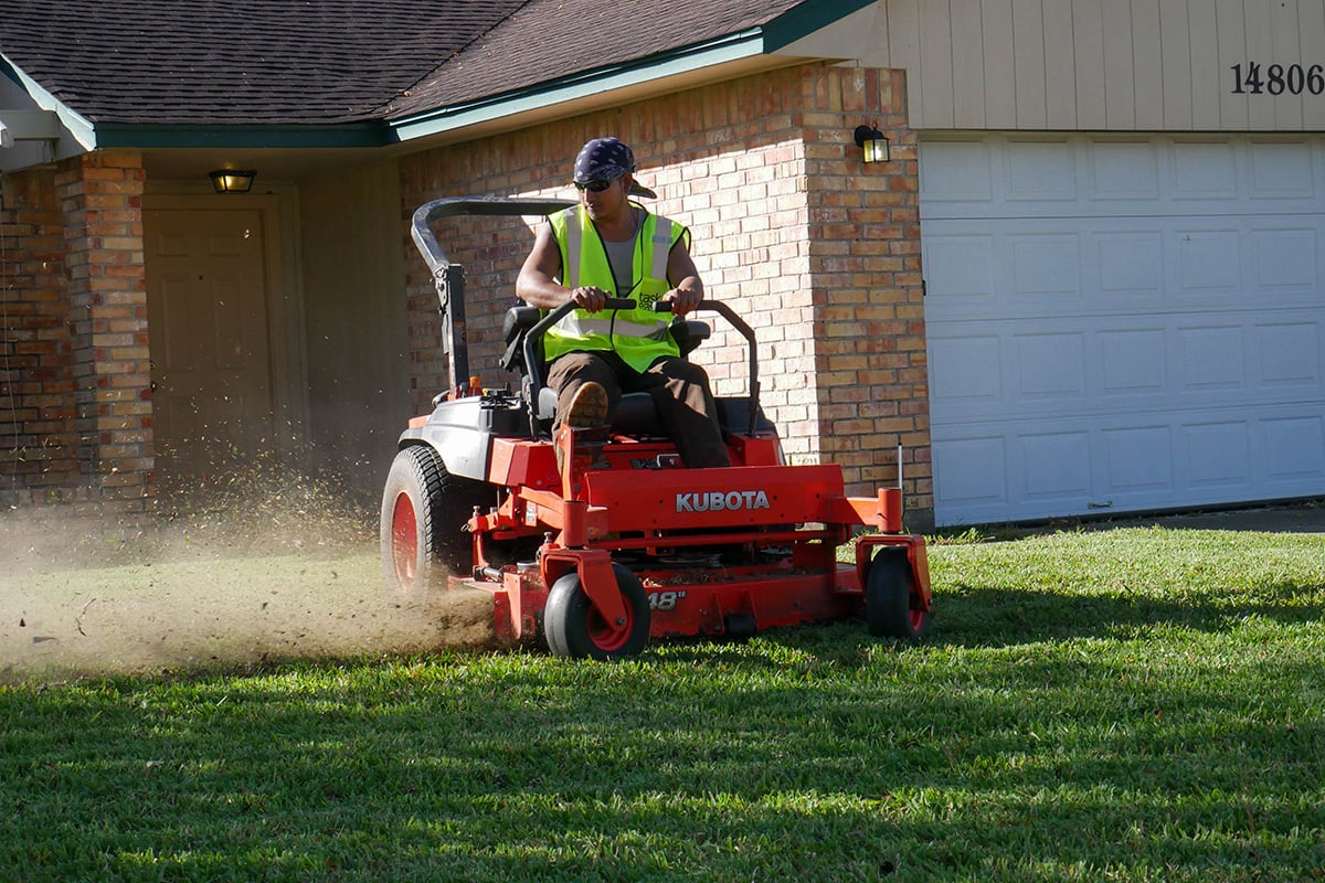 TaskEasy lawn mowing